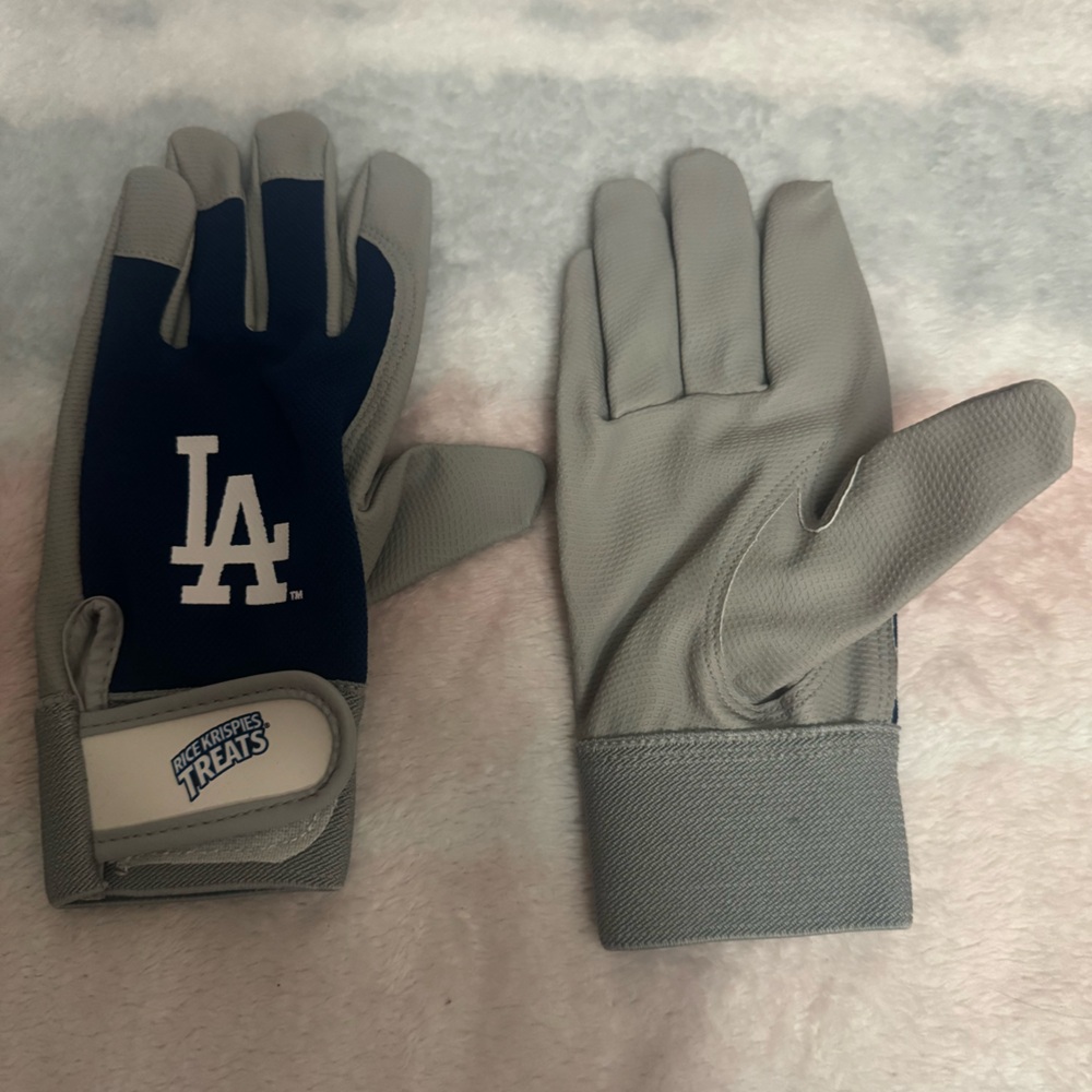 Dodger Sports Gloves